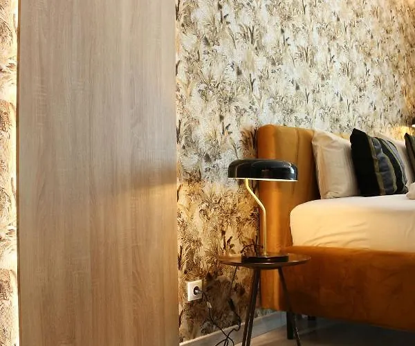 Grand Corvin * Budapest