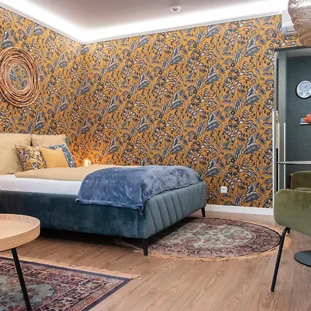 Grand Corvin * Boedapest