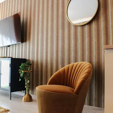Grand Corvin Apartament